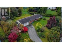 7039 Deerlepe Rd, sooke, British Columbia