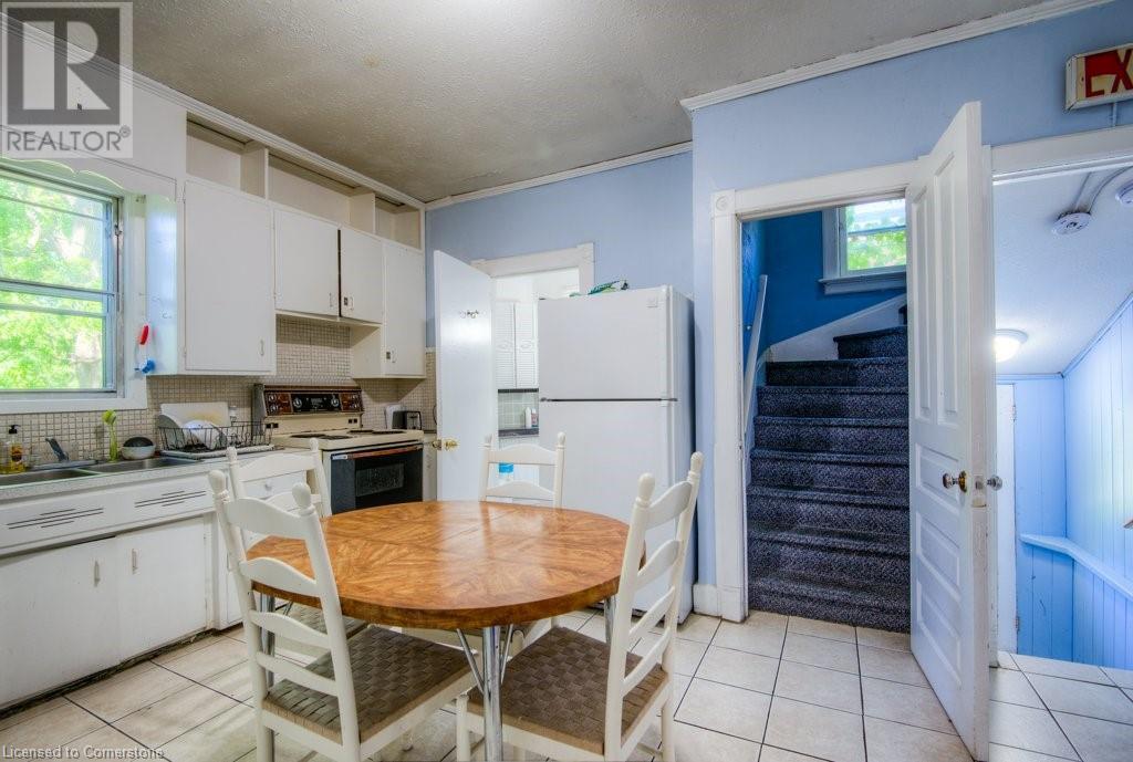 126 Albert Street, Waterloo, Ontario  N2L 3T1 - Photo 17 - 40668486
