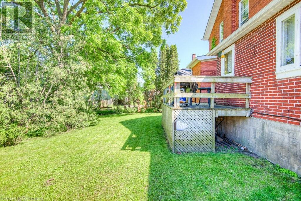 126 Albert Street, Waterloo, Ontario  N2L 3T1 - Photo 38 - 40668486