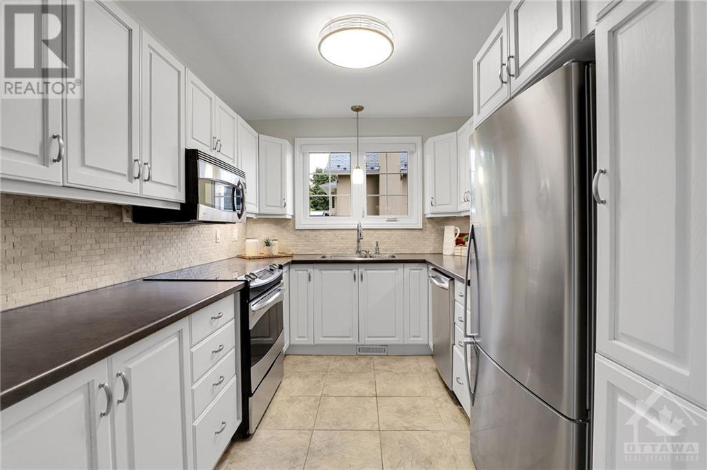 9 Camwood Crescent, Ottawa, Ontario  K2H 7X1 - Photo 13 - 1417766
