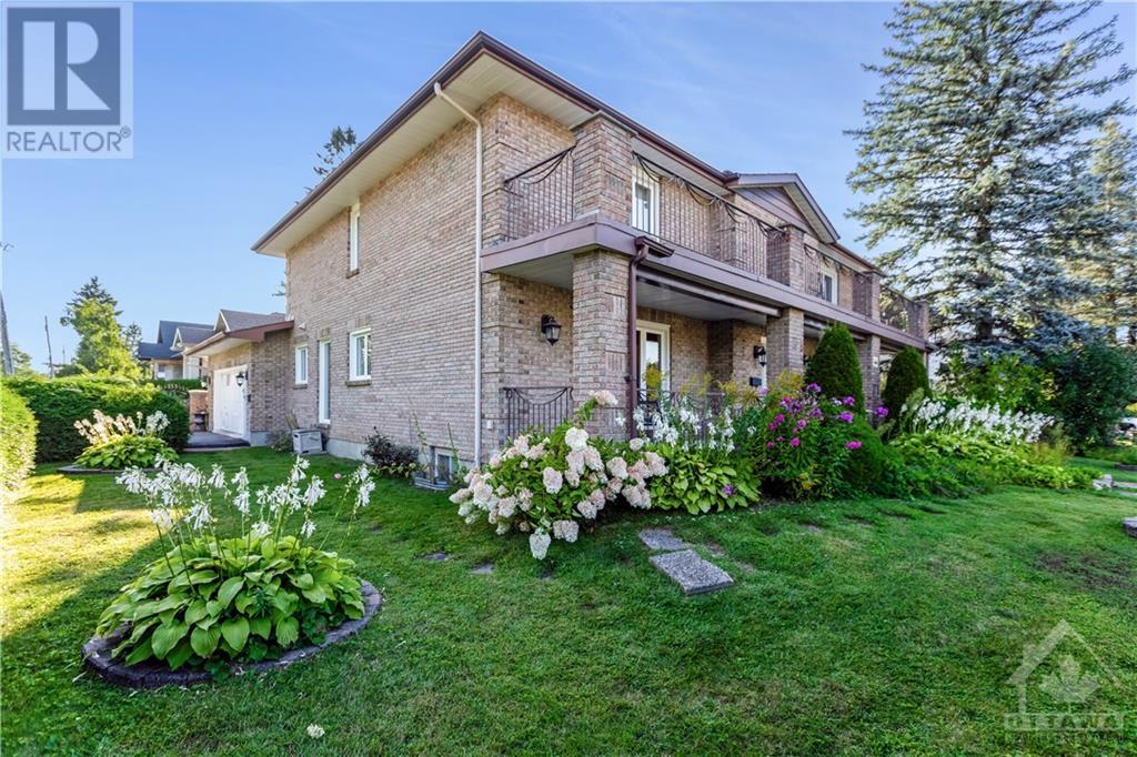 44 Sycamore Drive, Ottawa, Ontario  K2H 8K3 - Photo 2 - 1417719