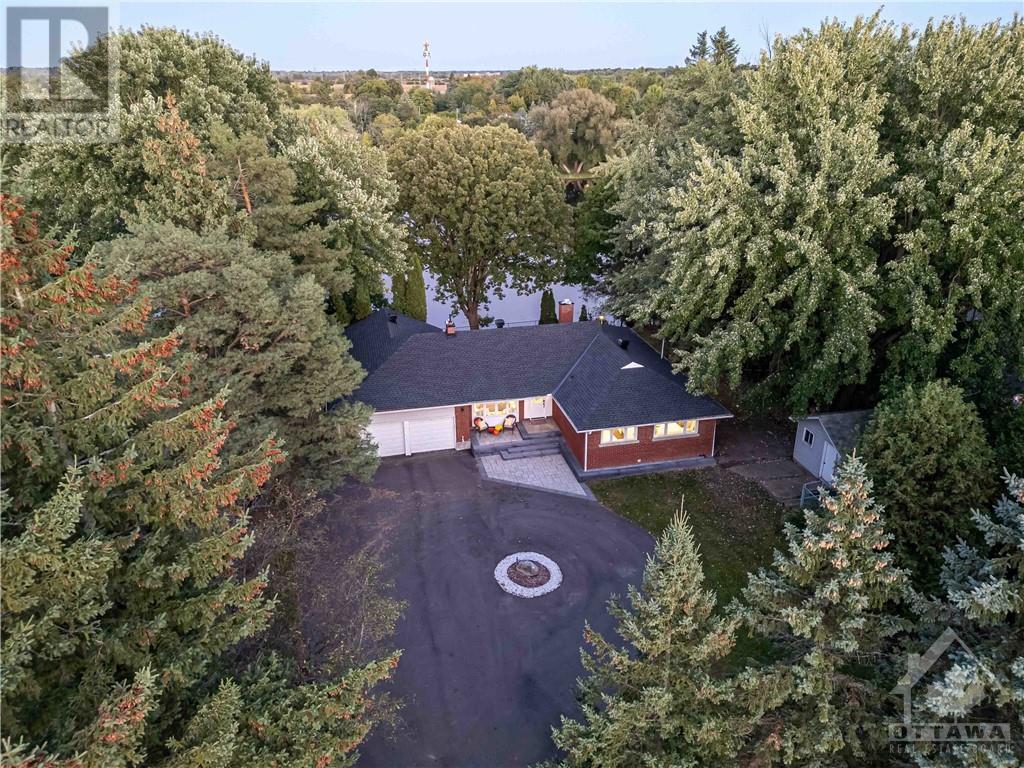 3027 Prince Of Wales Drive, Ottawa, Ontario  K2C 3H1 - Photo 2 - 1417700