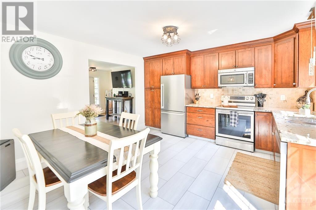 8 Benjamin Lane, Kemptville, Ontario  K0G 1J0 - Photo 8 - 1417094