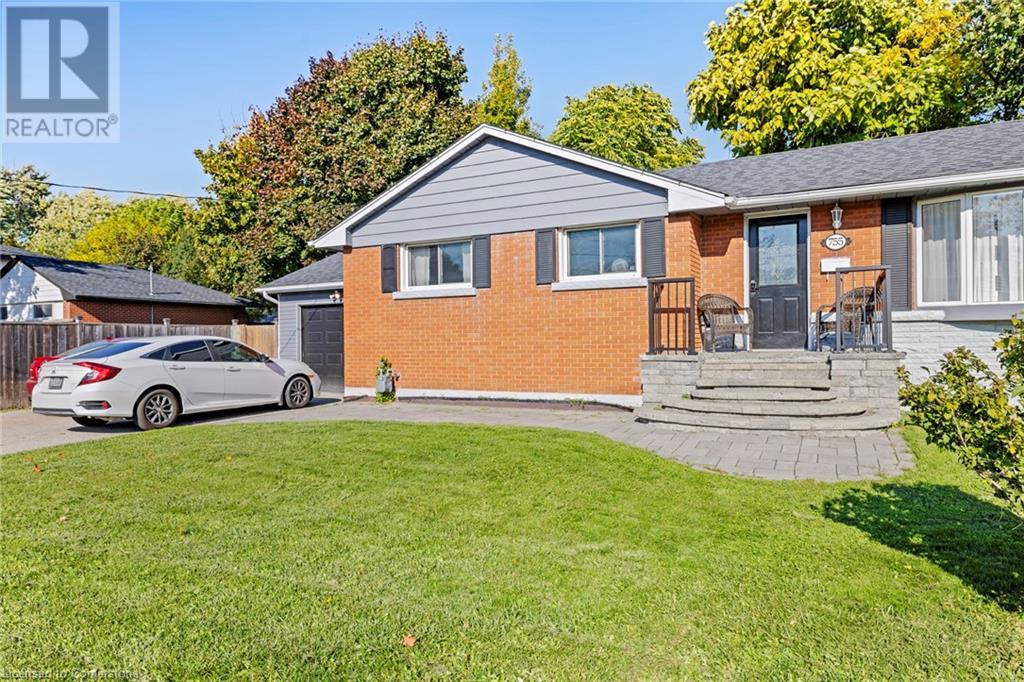 755 Drury Lane Unit# Lower Unit, Burlington, Ontario  L7R 2Y1 - Photo 1 - 40668104