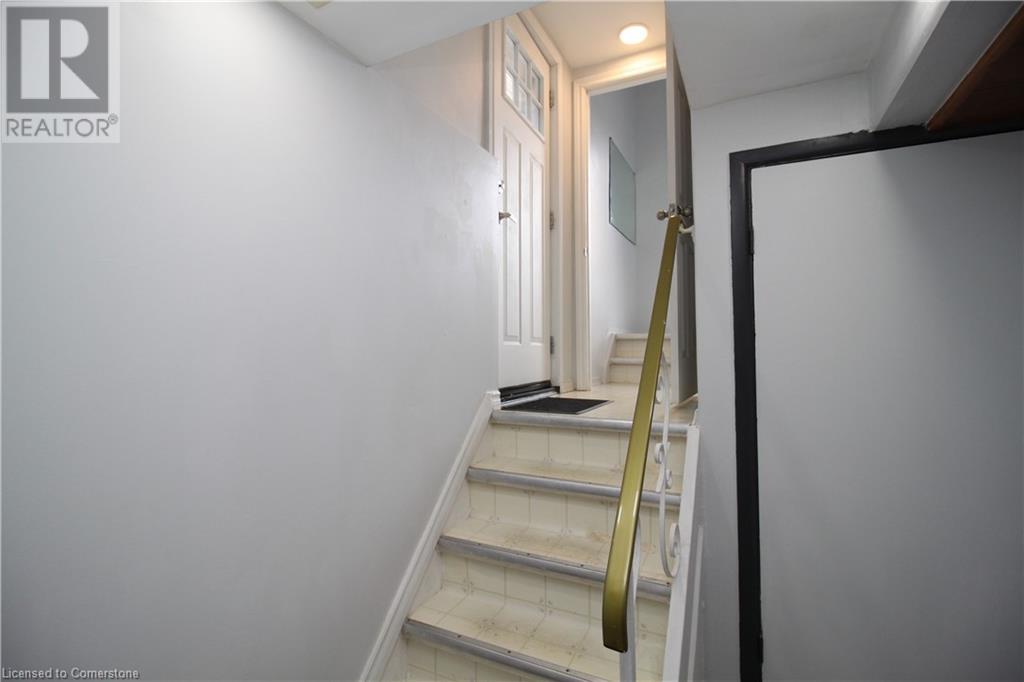 19 Delena Avenue N, Hamilton, Ontario  L8H 6B5 - Photo 24 - XH4206231