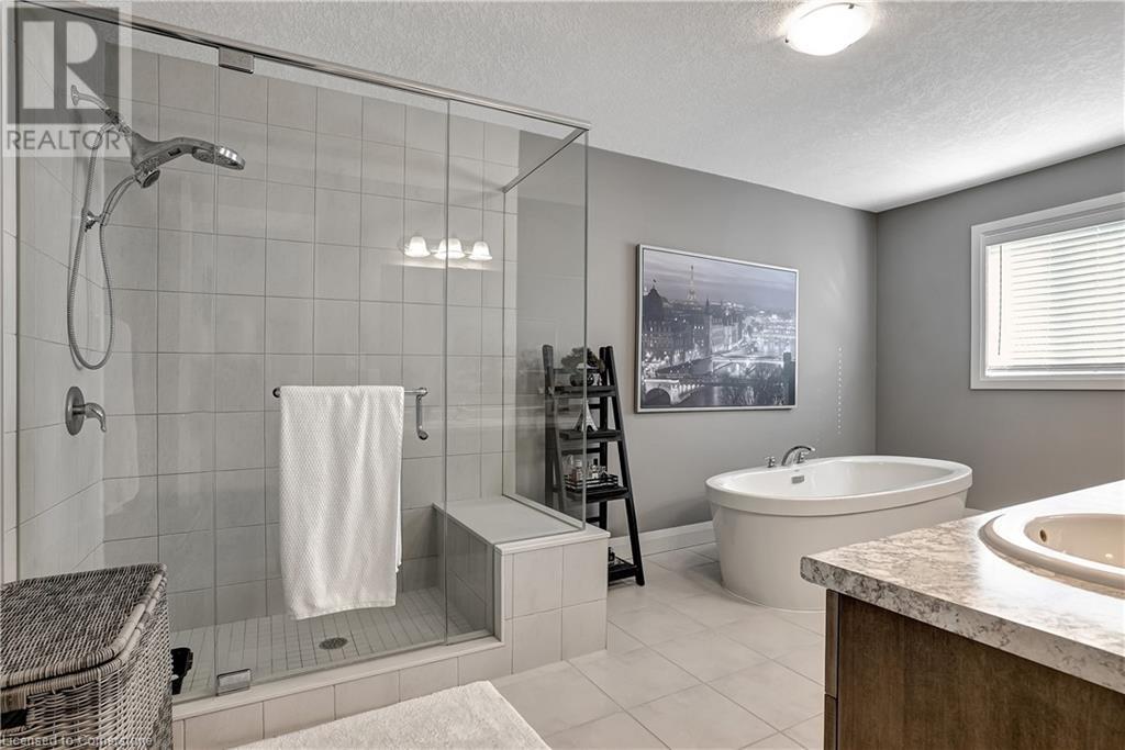 917 Deer Creek Court, Kitchener, Ontario  N2A 0J1 - Photo 23 - 40666746