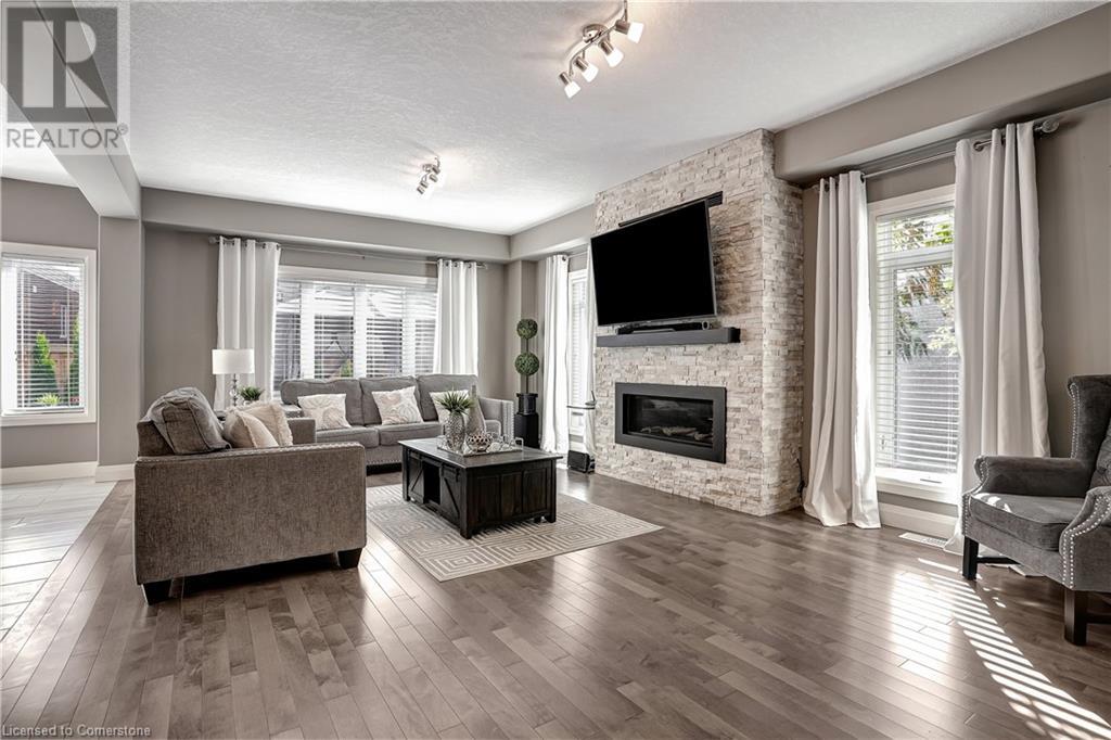 917 Deer Creek Court, Kitchener, Ontario  N2A 0J1 - Photo 6 - 40666746
