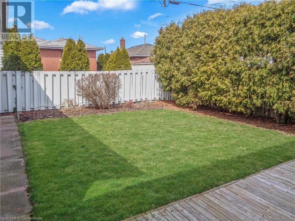 247 Fernwood Crescent, Hamilton, Ontario  L8T 3L7 - Photo 25 - 40668510