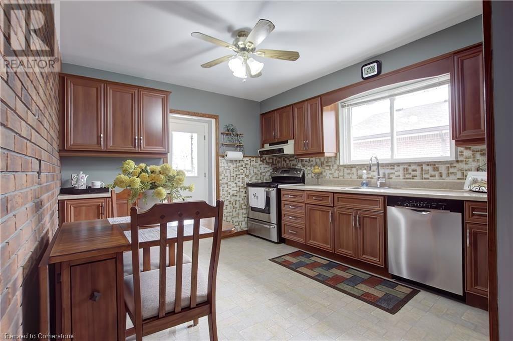 247 Fernwood Crescent, Hamilton, Ontario  L8T 3L7 - Photo 9 - 40668510
