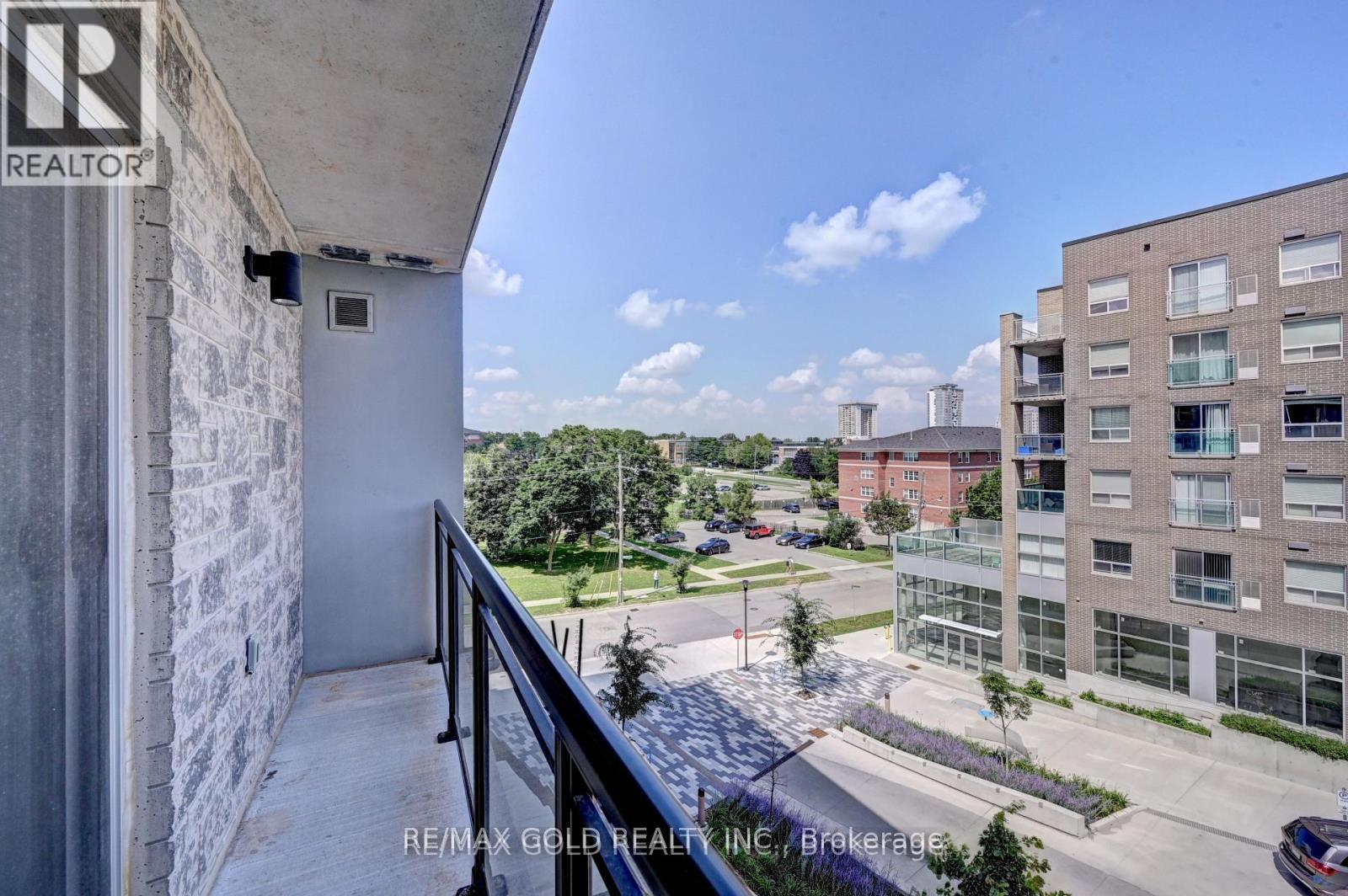 G304 - 275 Larch Street, Waterloo, Ontario  N2L 3R2 - Photo 16 - X9509023