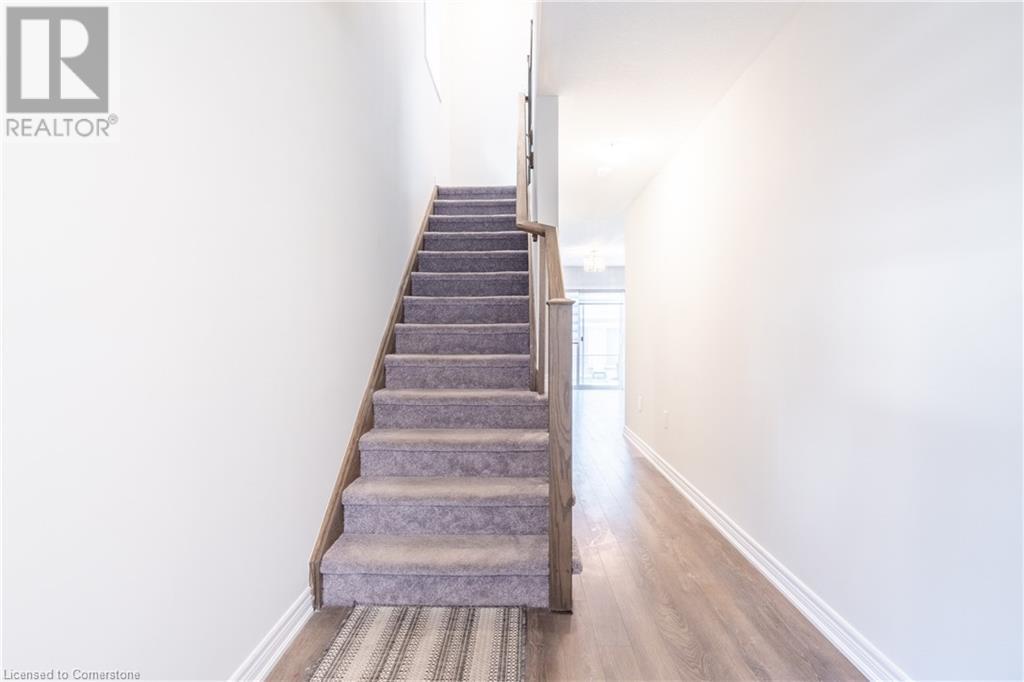 12 Rapids Lane, Hamilton, Ontario  L8K 0A3 - Photo 4 - 40667774
