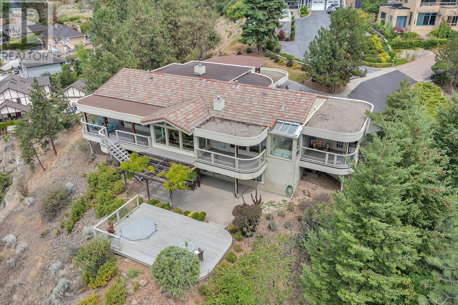 828 Mount Royal Drive Kelowna