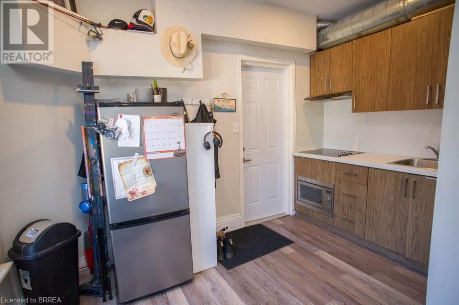 282 Darling Street, Brantford, Ontario  N3S 3X6 - Photo 13 - 40668478