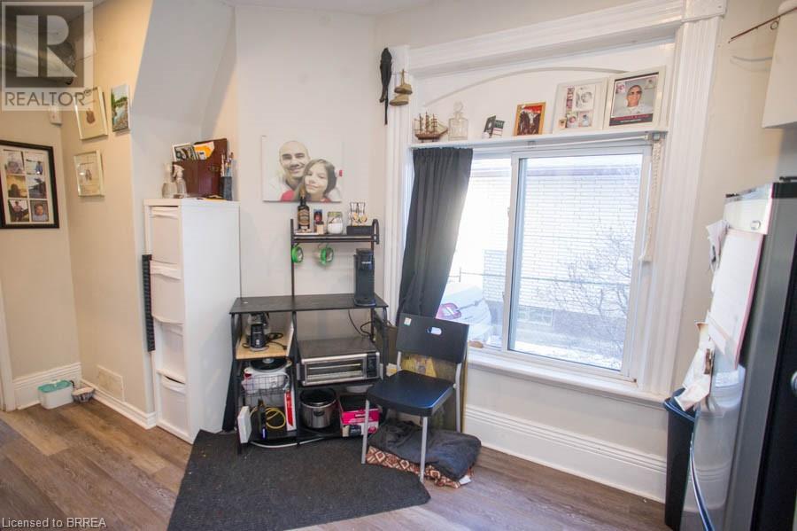 282 Darling Street, Brantford, Ontario  N3S 3X6 - Photo 14 - 40668478