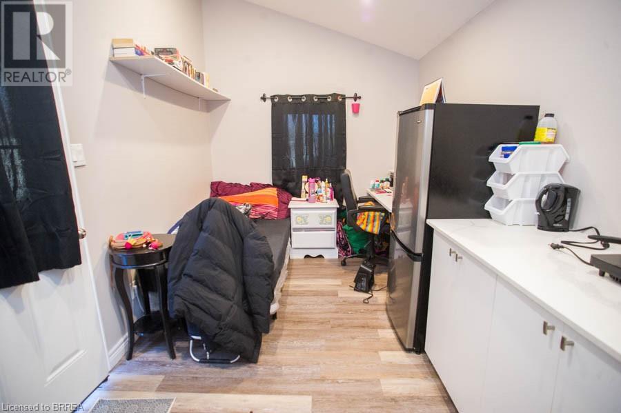 282 Darling Street, Brantford, Ontario  N3S 3X6 - Photo 19 - 40668478