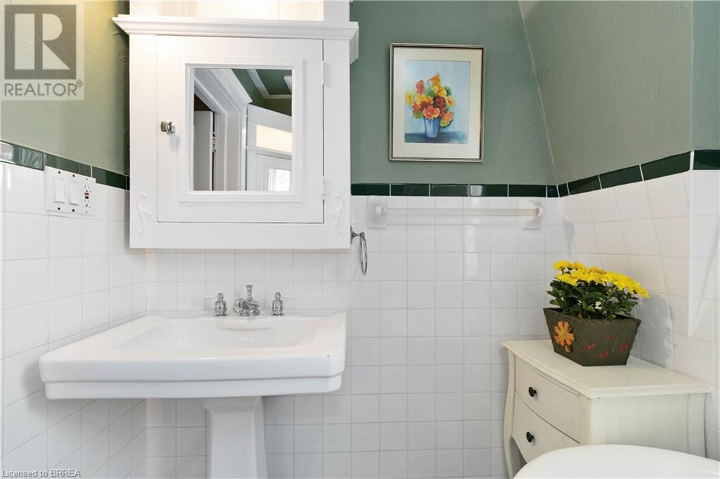 36 Lincoln Avenue, Brantford, Ontario  N3T 4S7 - Photo 22 - 40656184