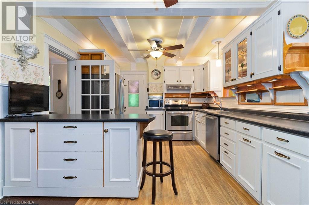 36 Lincoln Avenue, Brantford, Ontario  N3T 4S7 - Photo 8 - 40656184