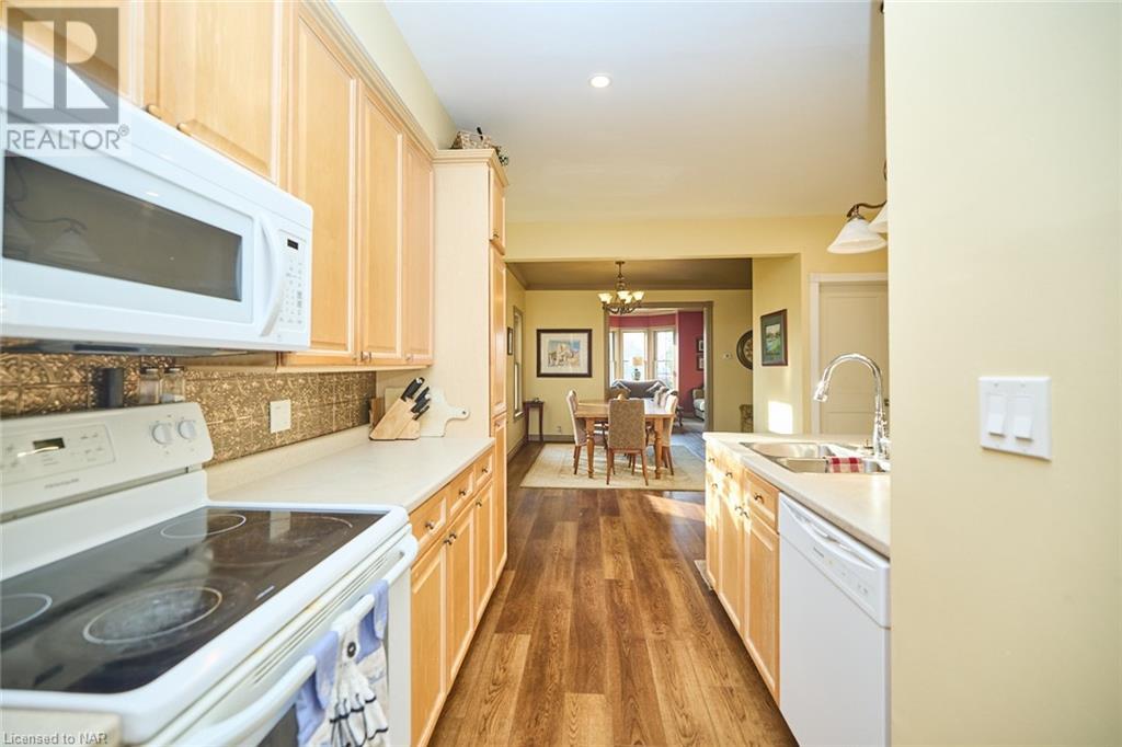 53 Archange Street, Fort Erie, Ontario  L2A 3K6 - Photo 8 - 40666968