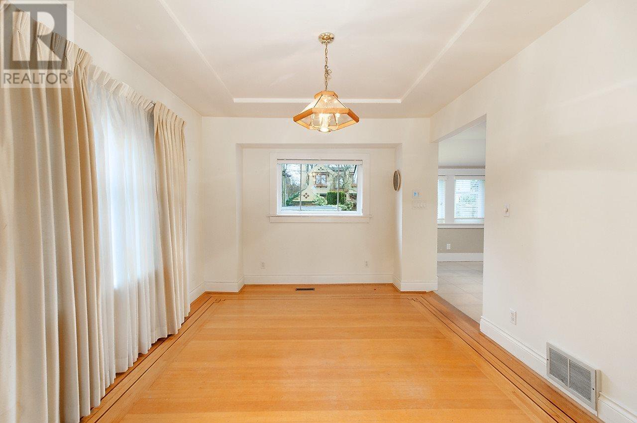 4086 W 13th Avenue, Vancouver, British Columbia  V6R 2T4 - Photo 8 - R2936728