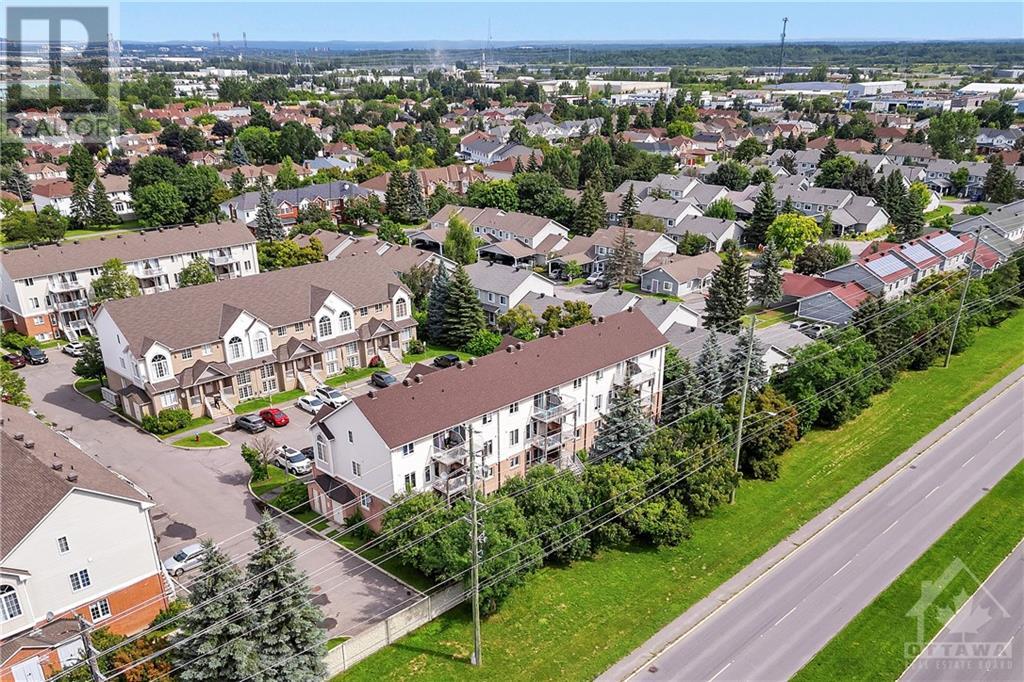 1701 Blohm Drive Unit#14, Ottawa, Ontario  K1G 6N6 - Photo 2 - 1417738