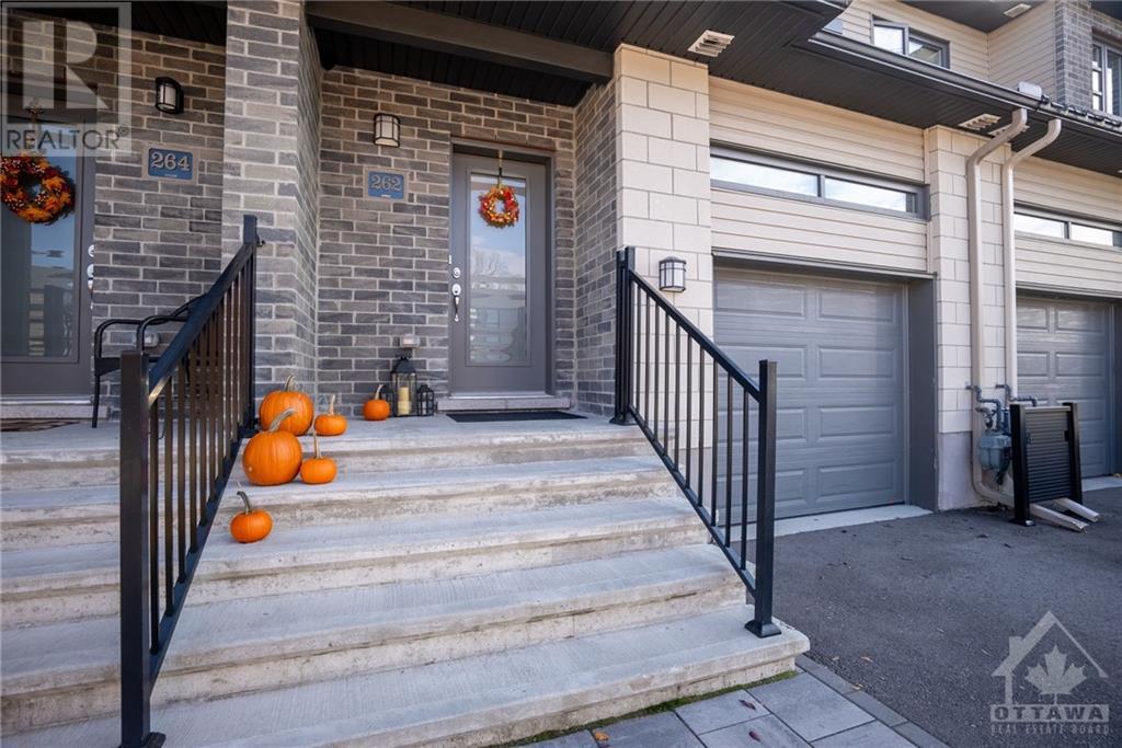 262 Munro Street, Carleton Place, Ontario  K7C 0P3 - Photo 2 - 1416553