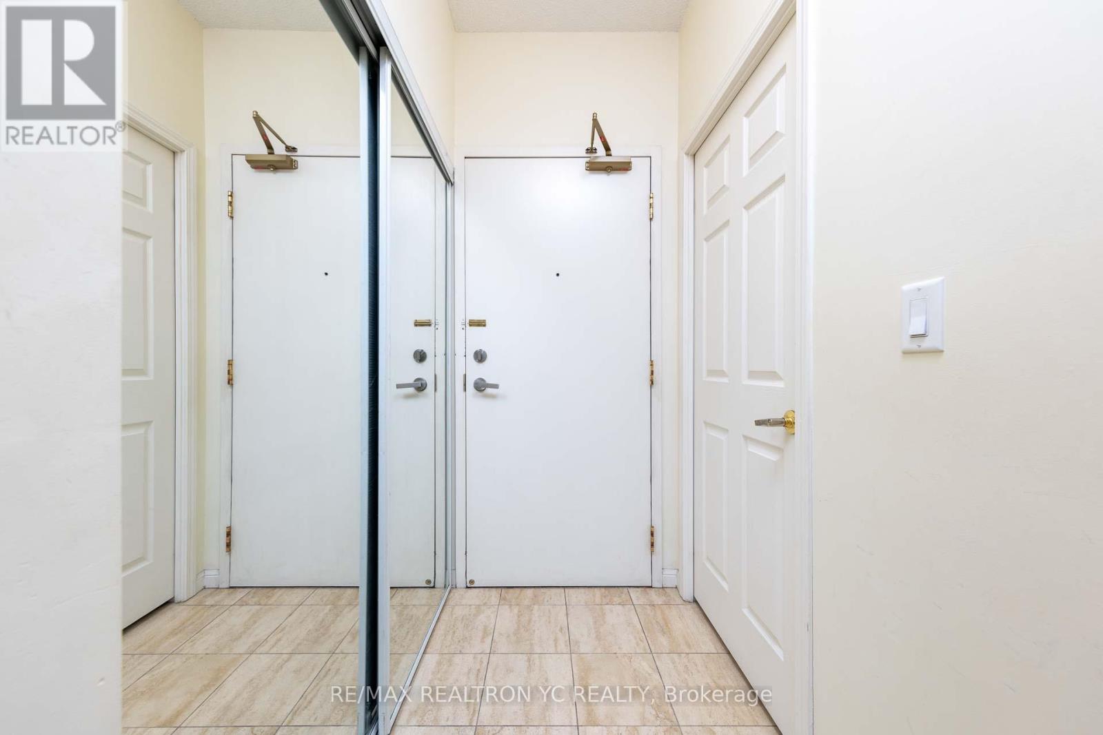 Ph16 - 5940 Yonge Street, Toronto, Ontario  M2M 4M6 - Photo 2 - C9509109