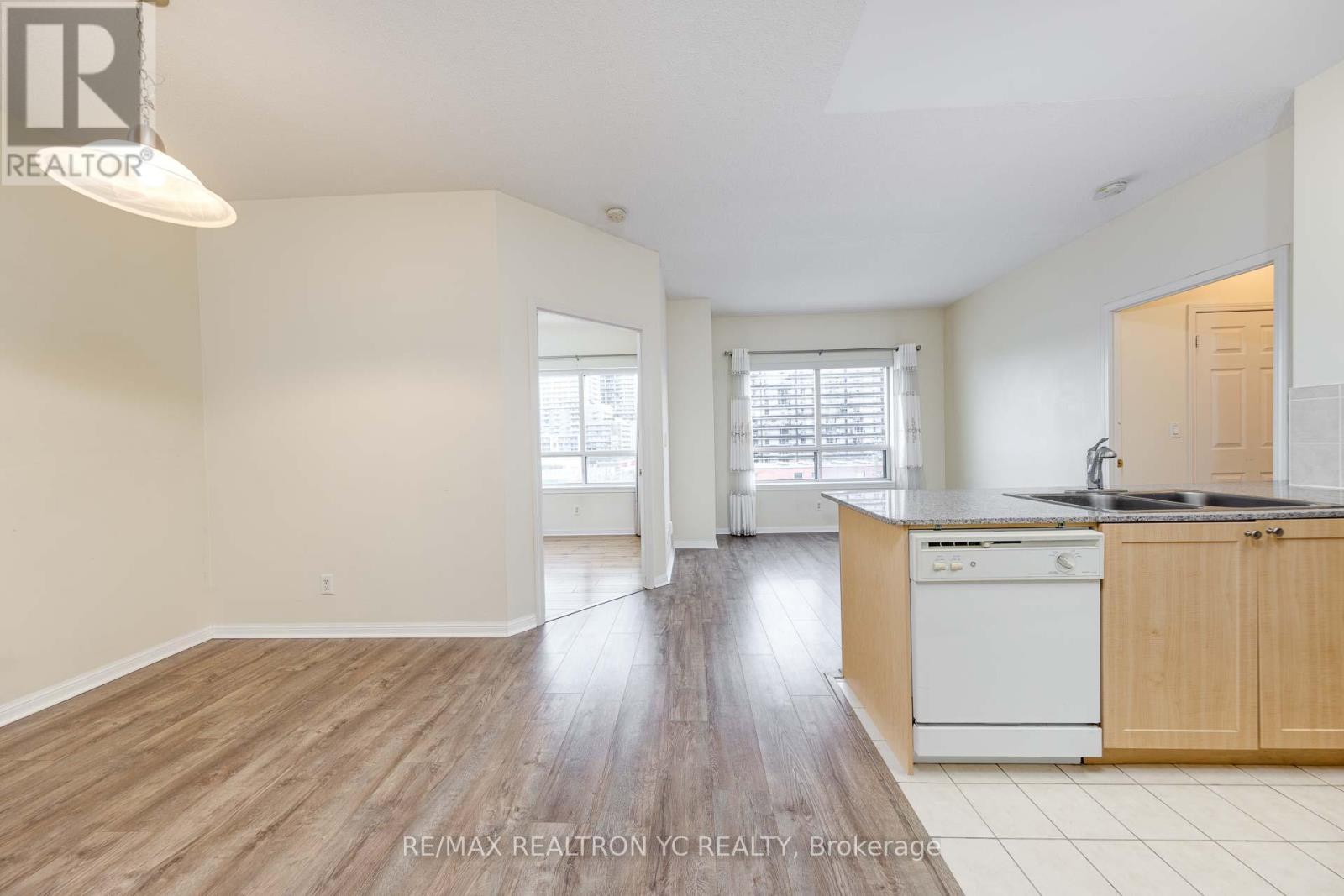 Ph16 - 5940 Yonge Street, Toronto, Ontario  M2M 4M6 - Photo 5 - C9509109