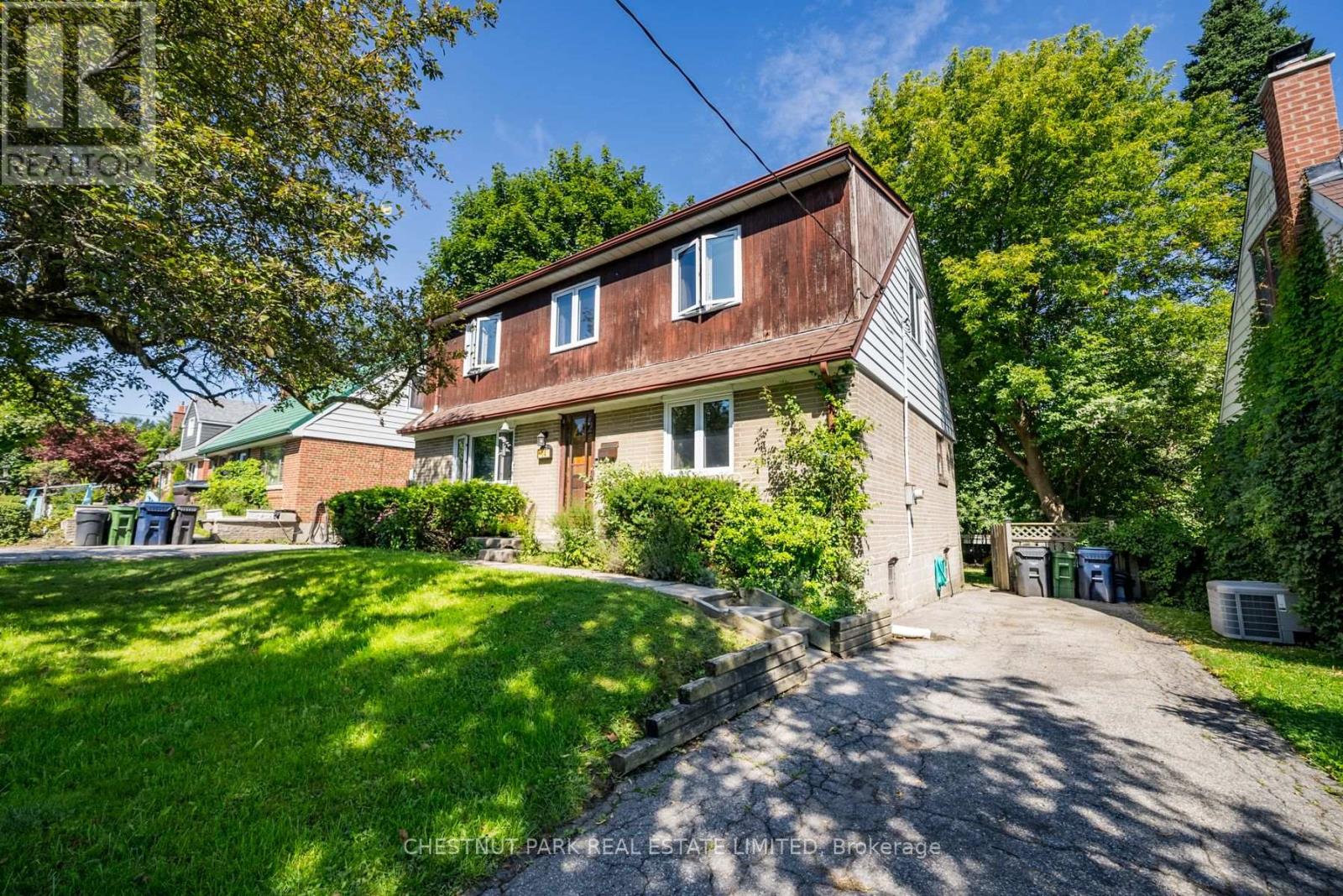 14 Granard Boulevard, Toronto, Ontario  M1M 2E1 - Photo 2 - E9506163