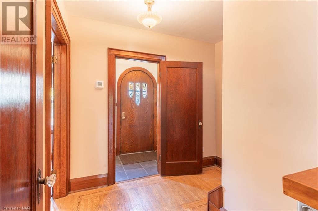 734 Fielden Avenue, Port Colborne, Ontario  L3K 4W2 - Photo 15 - 40666300