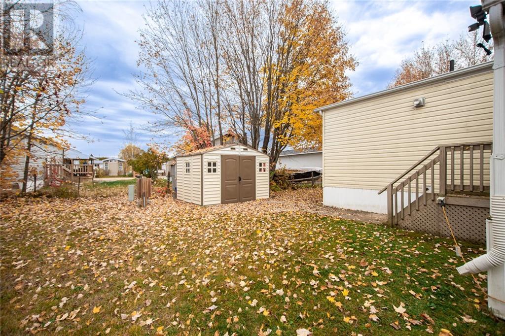 77 Pinehurst Estate, Petawawa, Ontario  K8H 2H2 - Photo 24 - 1417616