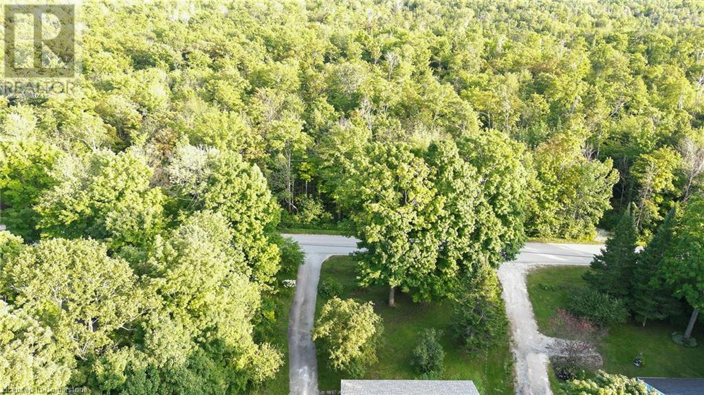 24 Parkside Avenue, South Bruce Peninsula, Ontario  N0H 2T0 - Photo 29 - 40668721