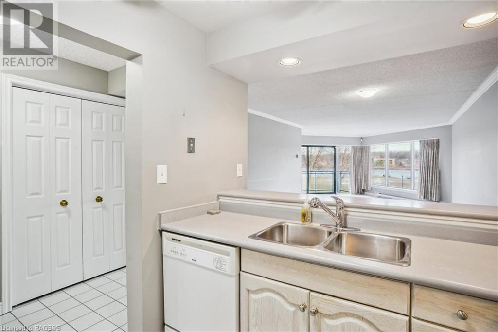 1455 2nd Avenue W Unit# 303, Owen Sound, Ontario  N4K 6V3 - Photo 17 - 40668731