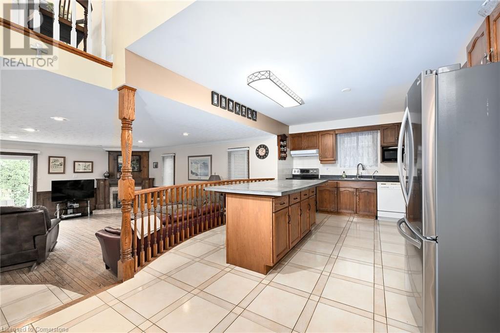 7 Osgoode Court, Hamilton, Ontario  L8W 3C5 - Photo 11 - 40668738