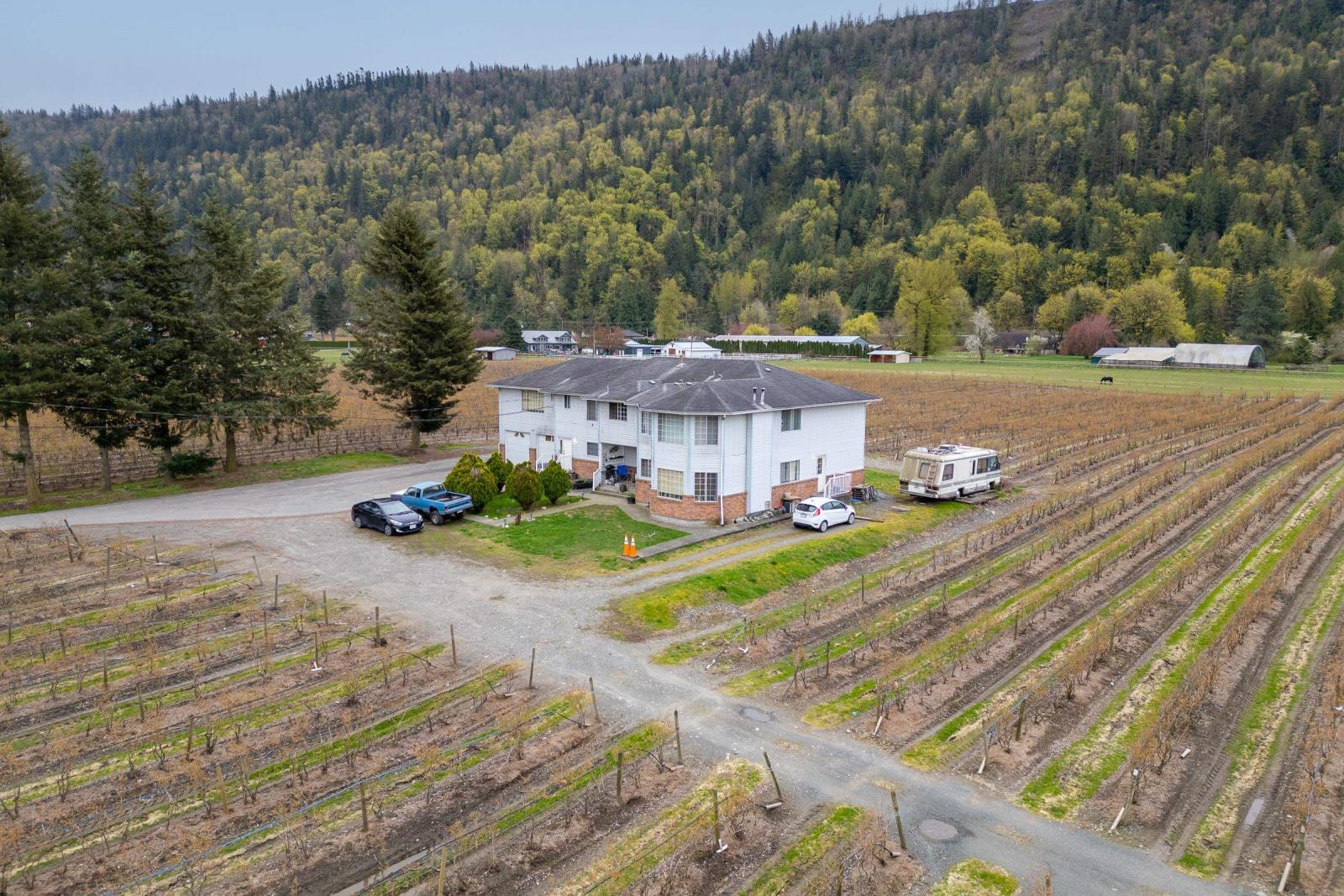 43830 Duncan Road, Yarrow, Chilliwack, British Columbia  V2R 4R2 - Photo 11 - R2938245