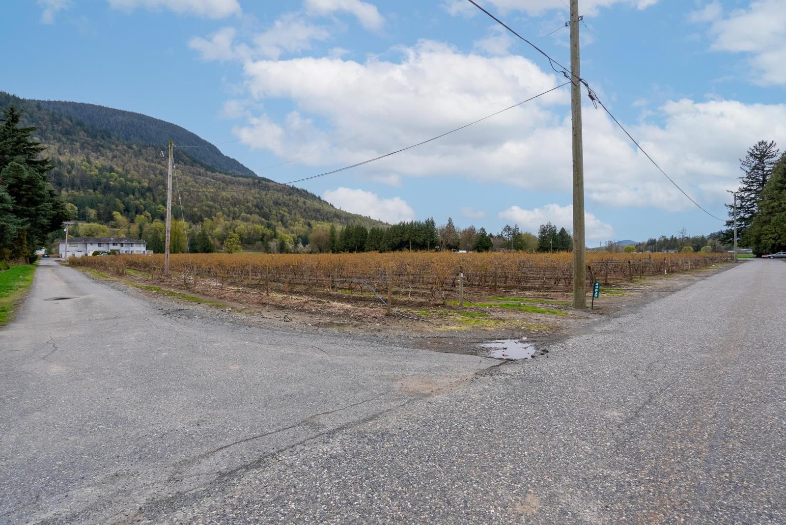 43830 Duncan Road, Yarrow, Chilliwack, British Columbia  V2R 4R2 - Photo 27 - R2938245