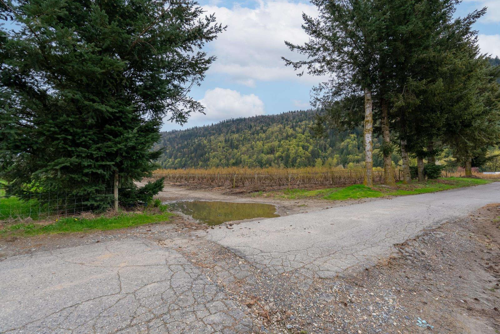 43830 Duncan Road, Yarrow, Chilliwack, British Columbia  V2R 4R2 - Photo 31 - R2938245