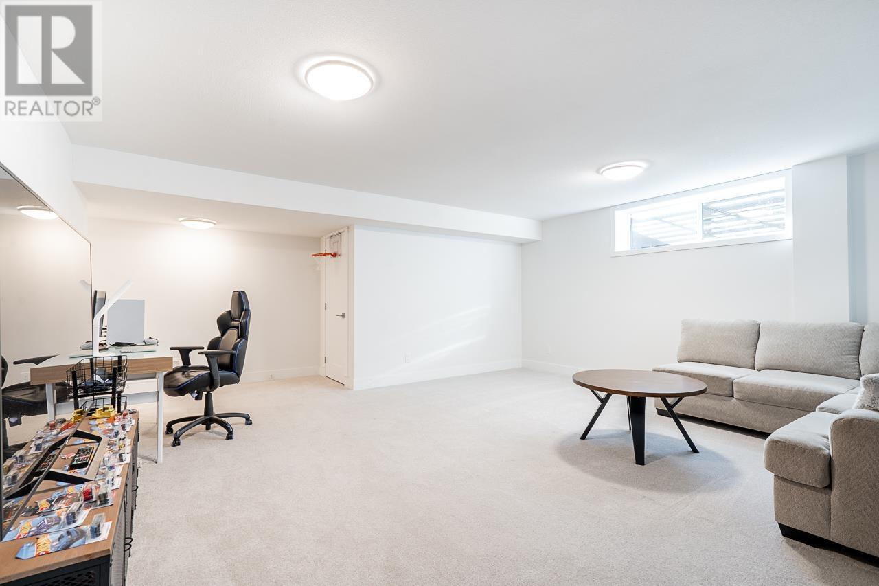 1420 Shay Street, Coquitlam, British Columbia  V3E 0L5 - Photo 32 - R2938525