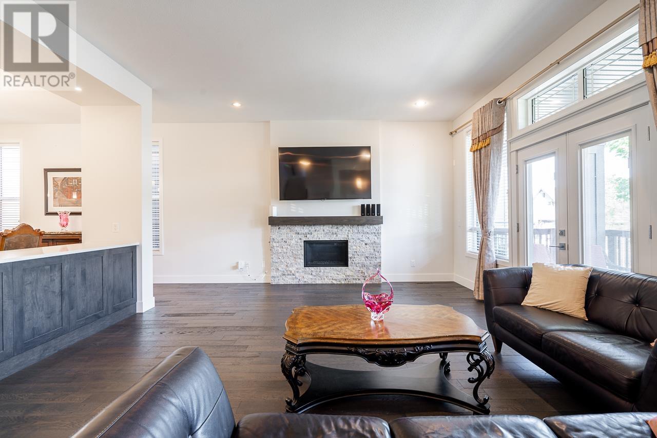 1420 Shay Street, Coquitlam, British Columbia  V3E 0L5 - Photo 6 - R2938525