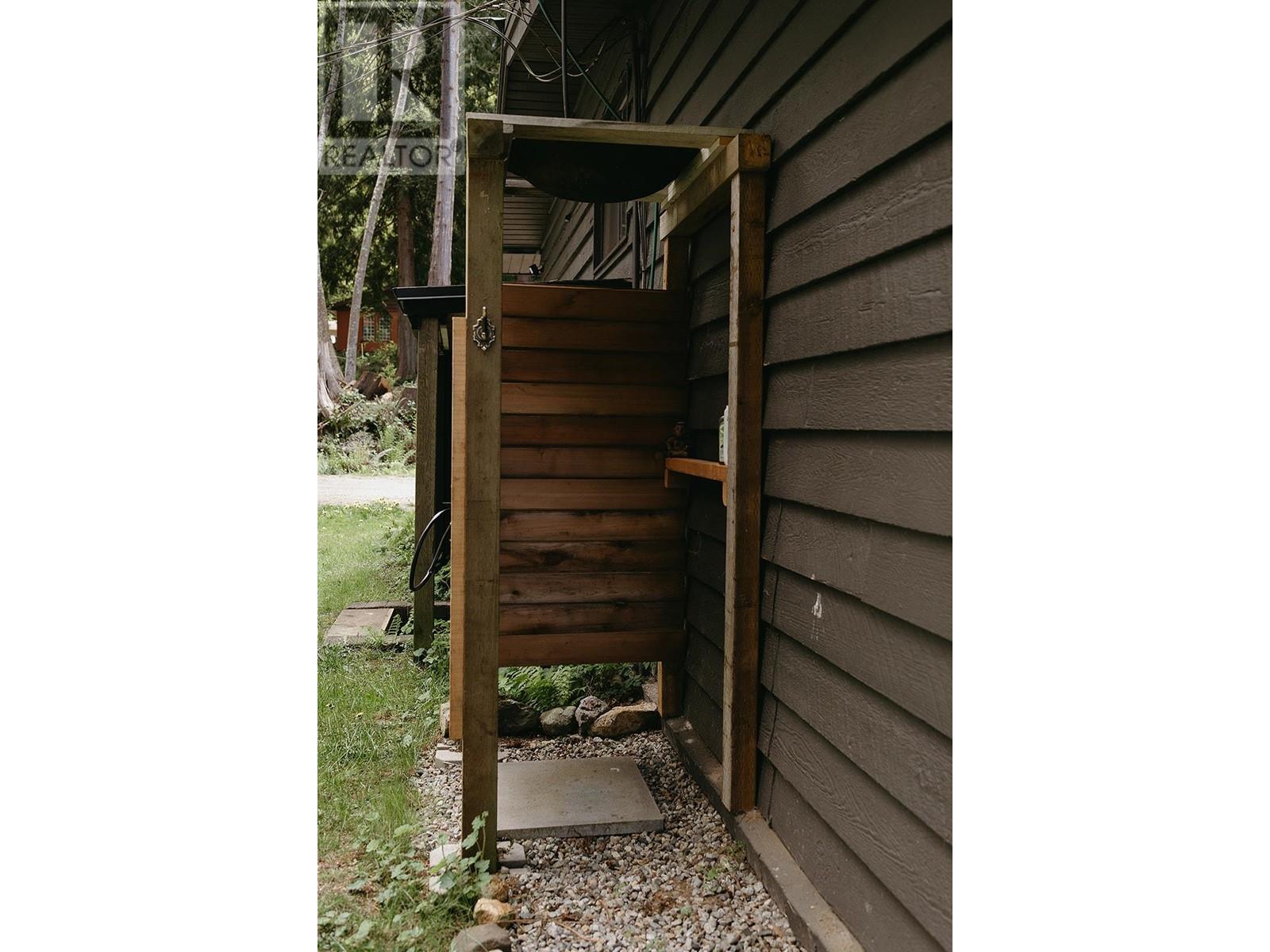 5167 Wesjac Road, Pender Harbour, British Columbia  V0N 2H1 - Photo 35 - R2938553