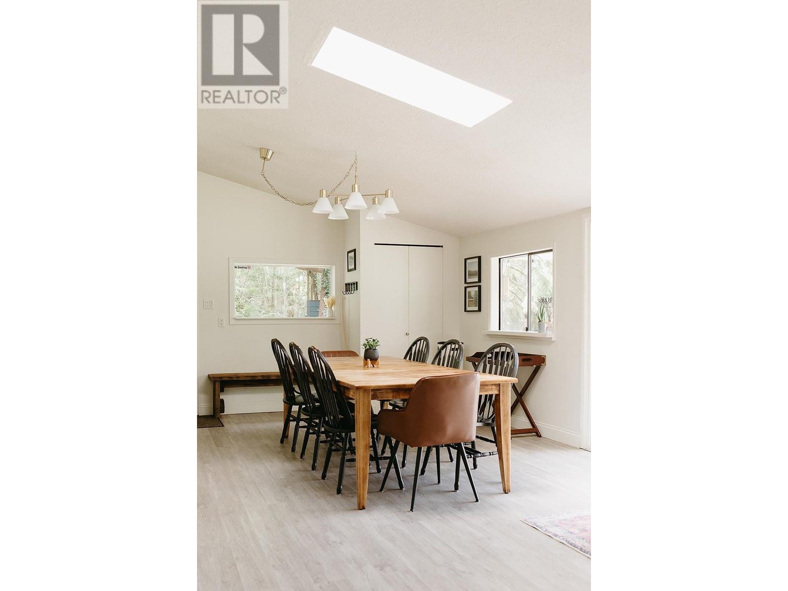 5167 Wesjac Road, Pender Harbour, British Columbia  V0N 2H1 - Photo 4 - R2938553