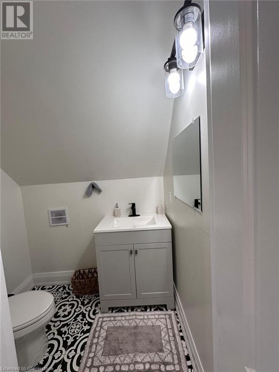 28 Burris Street Unit# 3, Hamilton, Ontario  L8M 2J3 - Photo 9 - 40668707