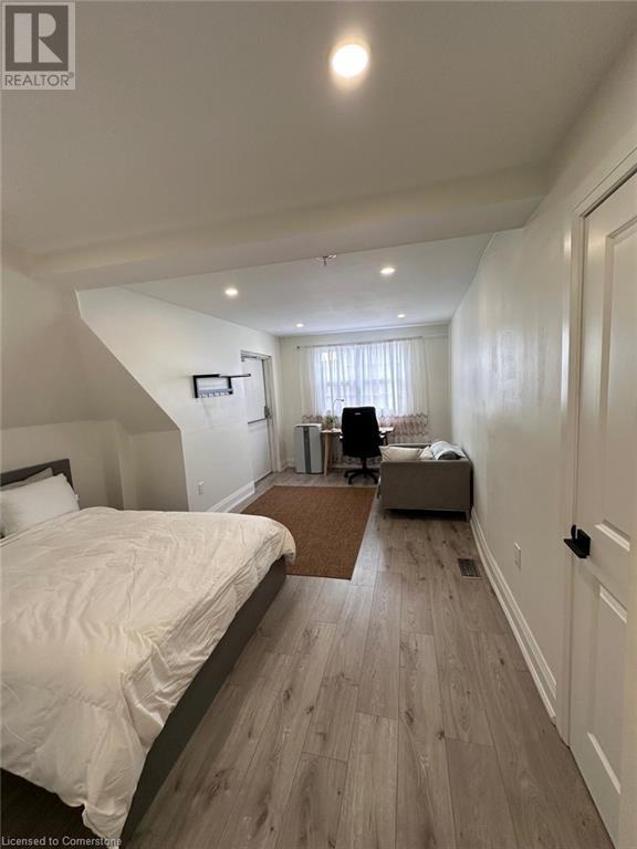 28 Burris Street Unit# 3, Hamilton, Ontario  L8M 2J3 - Photo 5 - 40668707