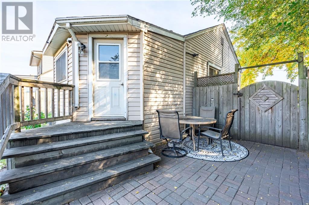 11 Holly Avenue, Hamilton, Ontario  L8H 3M6 - Photo 23 - 40668332