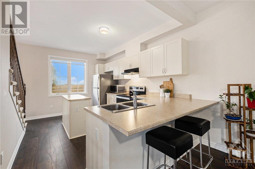 201 Hibernian Walk, Stittsville, Ontario  K2V 0R6 - Photo 6 - 1415841