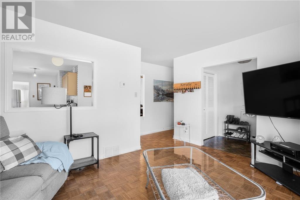 945 Queen Street, L'orignal, Ontario  K0B 1K0 - Photo 7 - 1417103