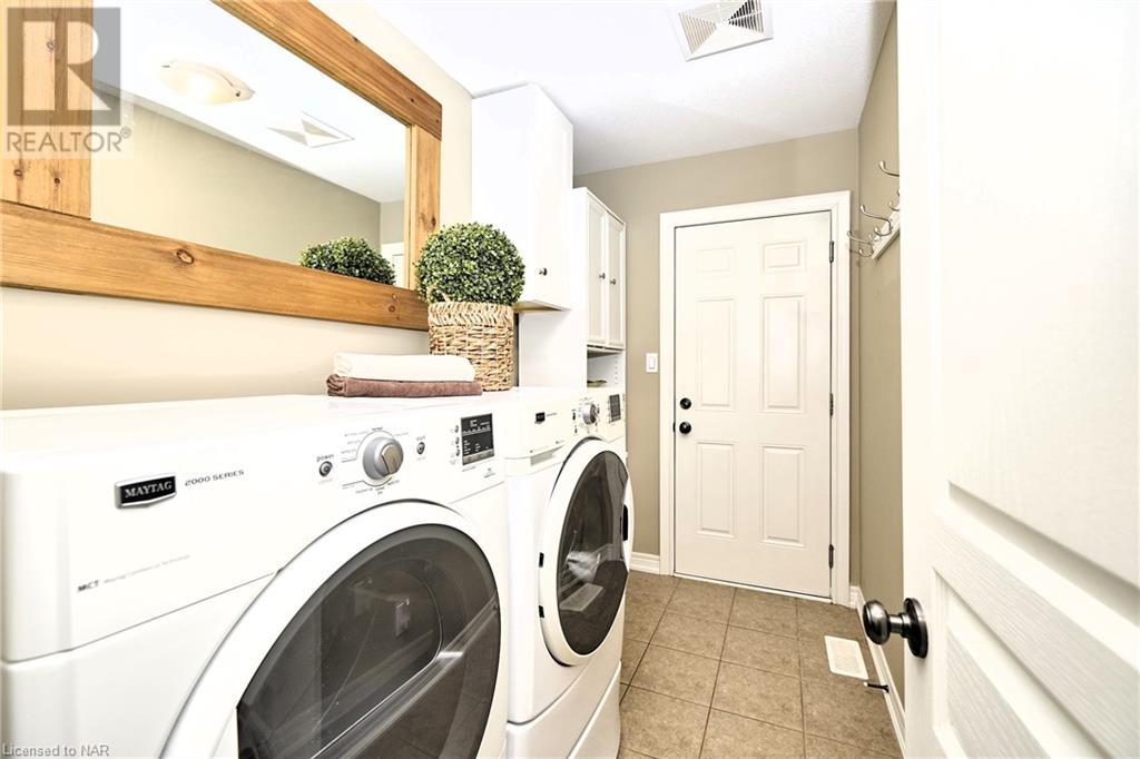 98 Cardinal Crescent, Welland, Ontario  L3C 0A8 - Photo 11 - 40637853