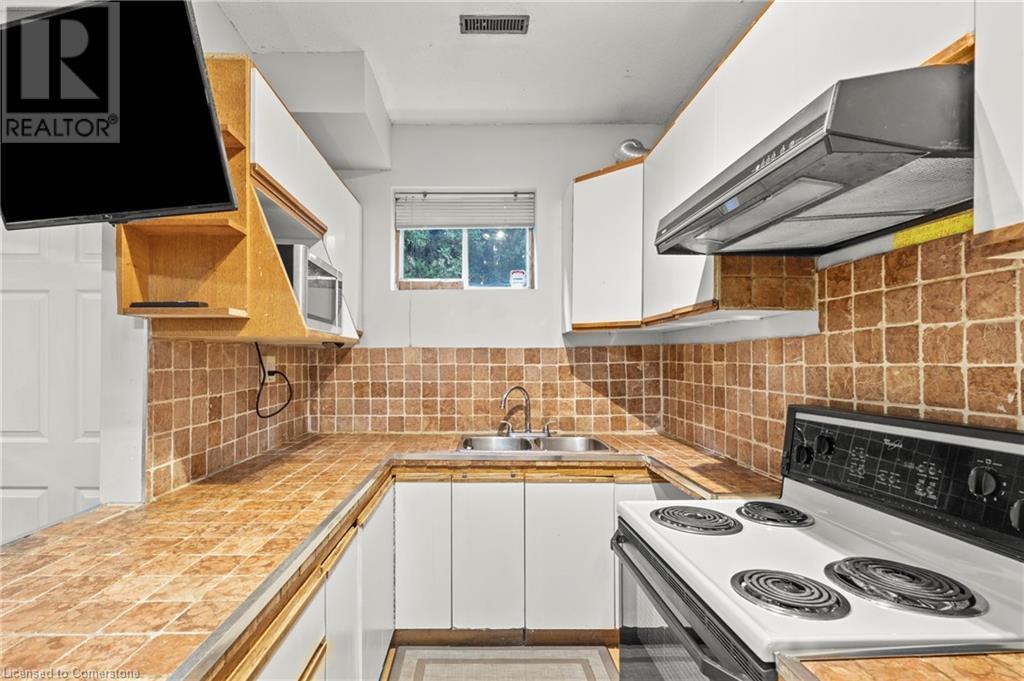 254 Morrison Drive Unit# Lower, Caledonia, Ontario  N3W 1A8 - Photo 12 - 40666830