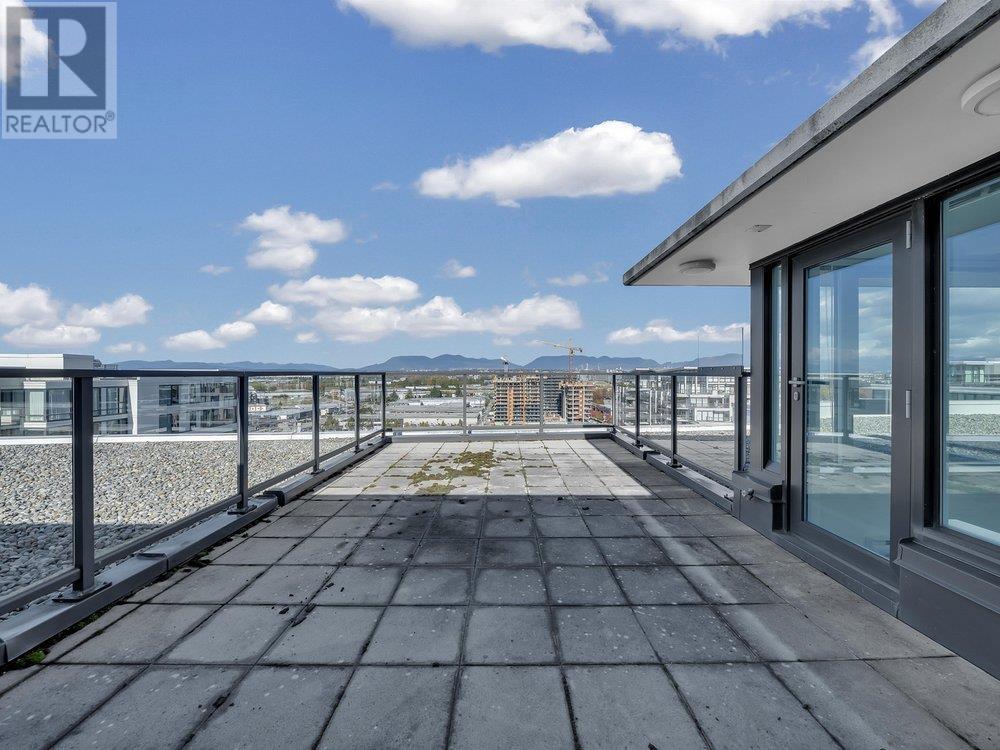 Listing Picture 18 of 20 : PH1 7979 FIRBRIDGE WAY, Richmond / 烈治文 - 魯藝地產 Yvonne Lu Group - MLS Medallion Club Member