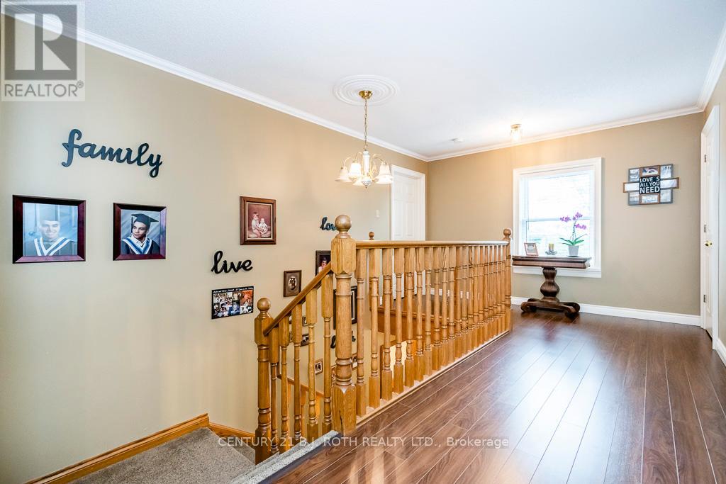 301 4 Concession Road, Tiny, Ontario  L0L 2T0 - Photo 16 - S9509537