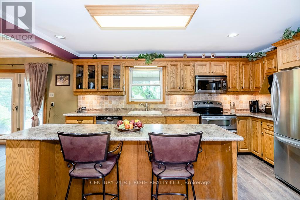 301 4 Concession Road, Tiny, Ontario  L0L 2T0 - Photo 5 - S9509537